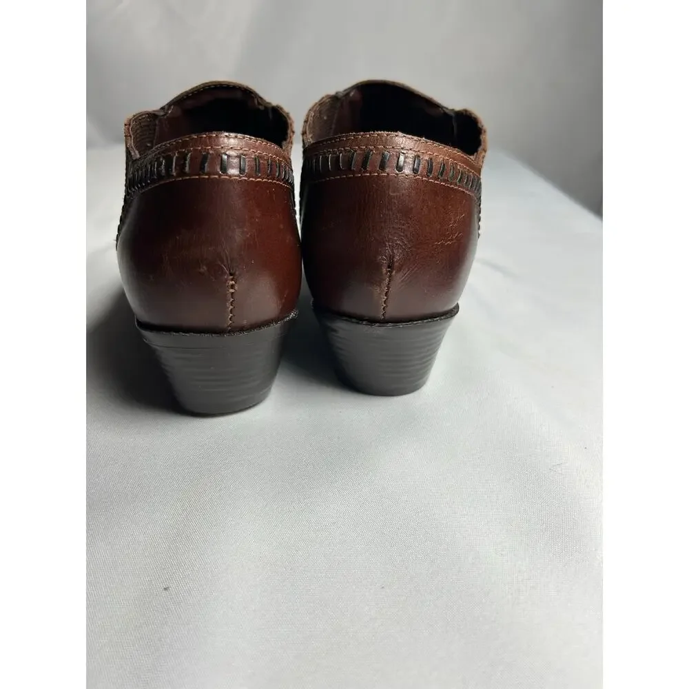 Venus genuine leather women’s brown  Shoes Made in Brazil size 9 western
